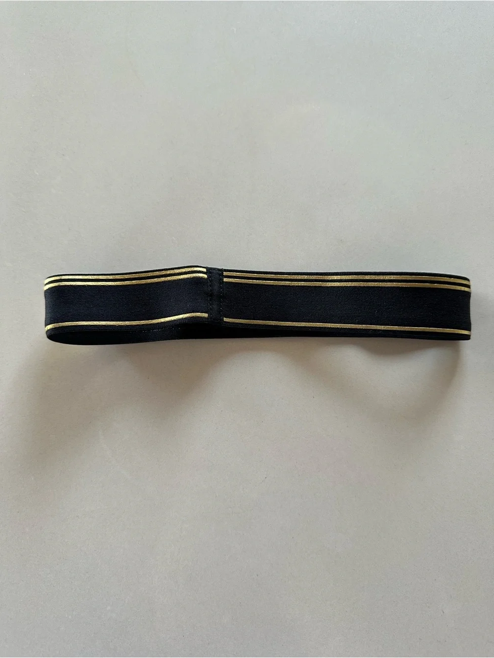 Nike Black and Gold Athletic Headband